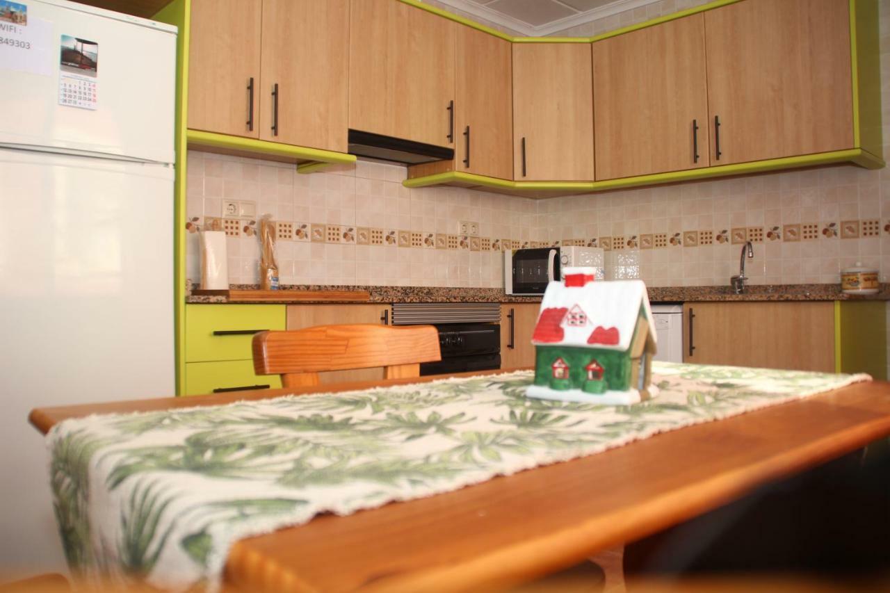 Bungalow Frente Al Mar Торевьиа Экстерьер фото